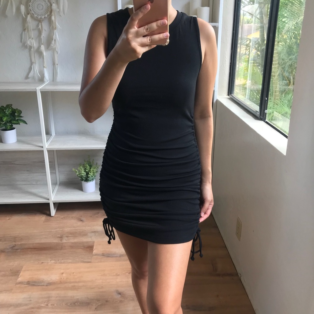 •LAST 4️⃣• SARA in Black - Picture 4 of 4